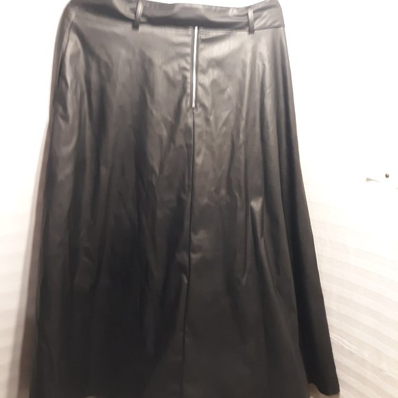 ( Listing# 112) (New) ( Who What Wear ) ( Black Skirt ) - Picture 11 of 11